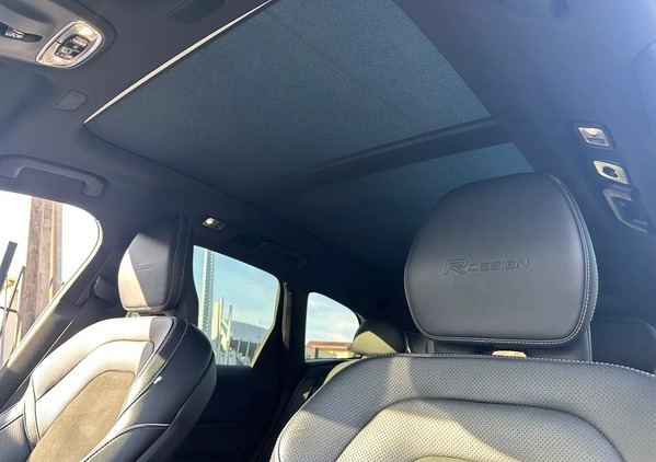 Volvo XC 60 cena 130000 przebieg: 84800, rok produkcji 2019 z Karpacz małe 232